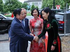Thủ tướng: 'Rất tự hào về người Việt ở Mỹ'